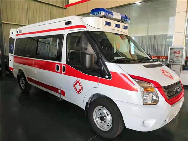 乐平县福特V362救护车